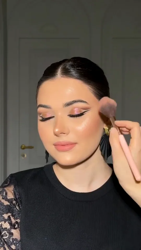 Day makeup